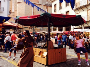 Organización de mercado medieval en Valencia